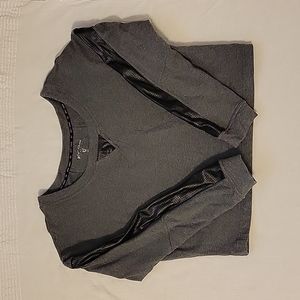 Betsy Johnson size M cropped top